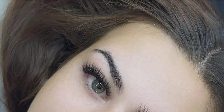 Pro krásný pohled: laminace obočí či lash lifting řas i balíček obou procedur nebo permanentka
