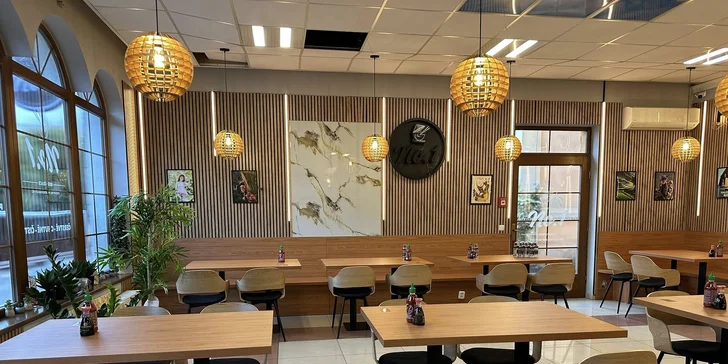 Sushi sety s tuňákem, avokádem i kaviárem či úhořem a krabem: 16–73 ks