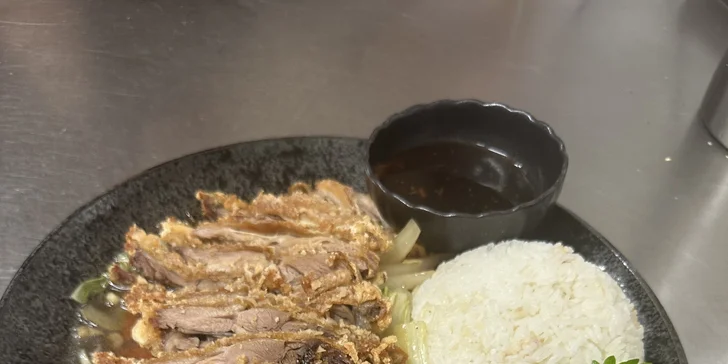 Asijská restaurace v Mělníku: voucher až na 1 000 Kč na celý jídelní lístek