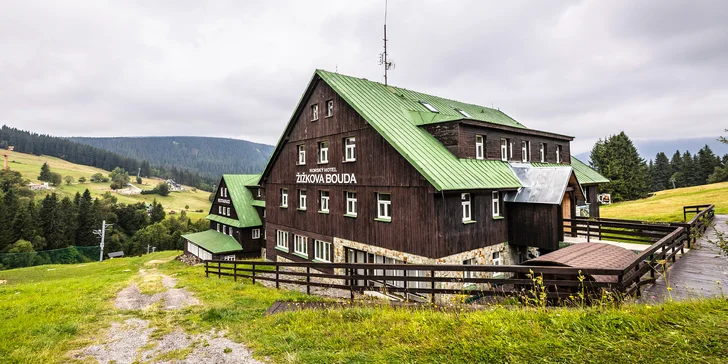 Horský hotel v Peci pod Sněžkou: uprostřed přírody, u turistických tras a se snídaní