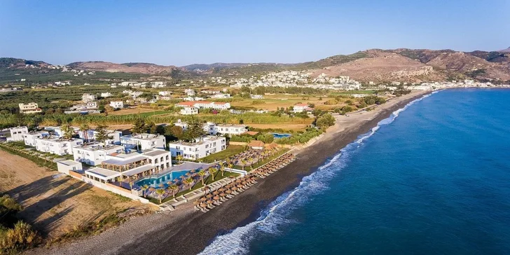 Adults only dovolená na Krétě: 4* hotel přímo u pláže, all inclusive, bazén, letenky