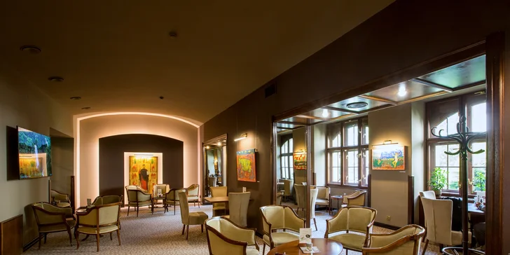 Poznejte Košice: 4* hotel se snídaní či polopenzí a bohatým wellness