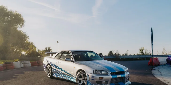 Jízda v Nissan Skyline R34, Nissan Silvia nebo Mitsubishi Lancer Evolution VIII: řízení i spolujízda, varianta s jízdou driftem