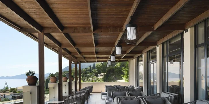 Dovolená na Korfu: 4* hotel Aeolos Beach u pláže, all inclusive, bazén i let