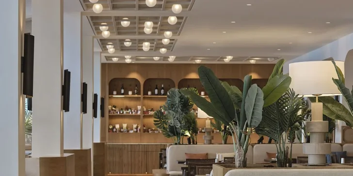 Dovolená na Korfu: 4* hotel Aeolos Beach u pláže, all inclusive, bazén i let