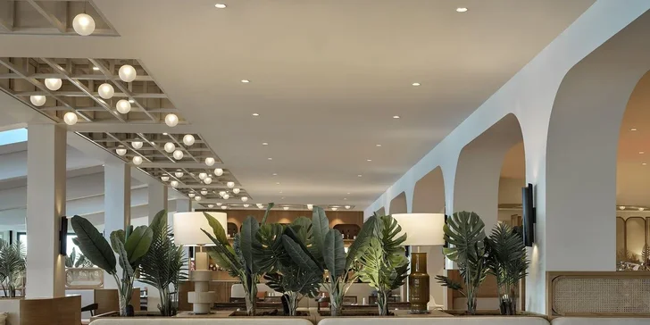 Dovolená na Korfu: 4* hotel Aeolos Beach u pláže, all inclusive, bazén i let