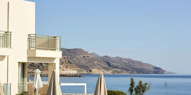 Odpočinek pouze pro dospělé: 4* hotel Giannoulis Grand Bay Beach Resort s all inclusive