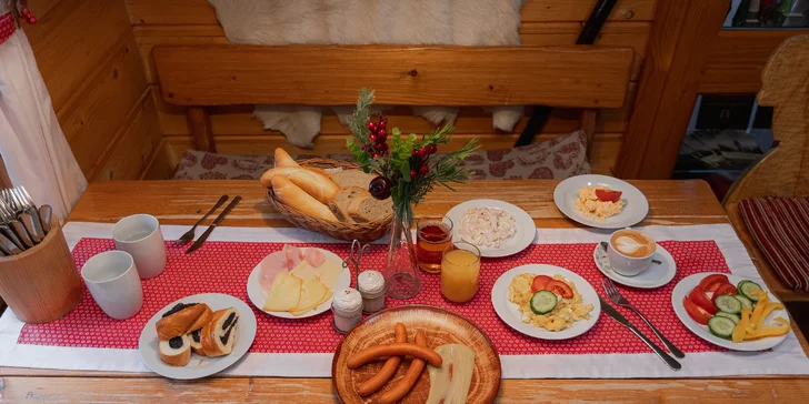 Zážitkový pobyt v tradiční dřevěnici v Malé Fatře s jídlem, wellness i adventure golfem