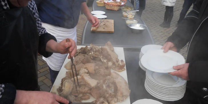 Za pohodou a vínem do Valtic: pobyt se snídaní i s degustací ve sklípku