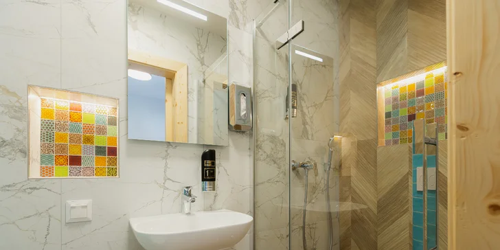 Zážitkový pobyt v tradiční dřevěnici v Malé Fatře s jídlem, wellness i adventure golfem