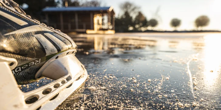 Pobyt ve vybaveném vodním domku na Vysočině: půjčení loďky i privátní sauna