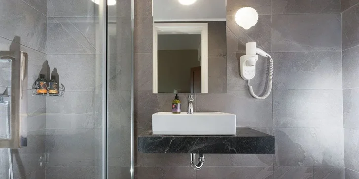 Kréta all inclusive vč. letenky: 4* hotel v letovisku Chania, na pláži a s bazény