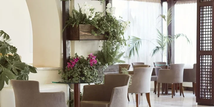 Kréta all inclusive vč. letenky: 4* hotel v letovisku Chania, na pláži a s bazény