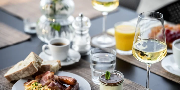 Veselí nad Moravou: stylové apartmány se snídaní, wellness i vínem