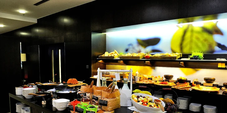 Hurá do Ostravy: moderní hotel v centru města, snídaně, neomezeně sauna a fitness