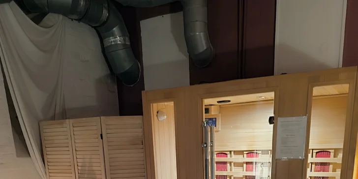 Relax pro dva: párová masáž aroma olejem dle výběru a infrasauna