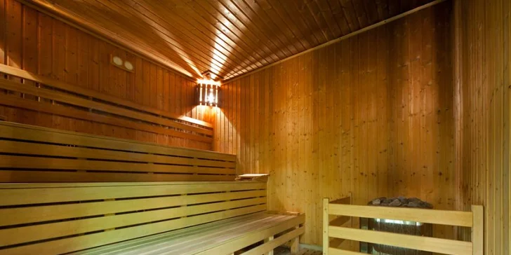 Pobyt v Krakově se snídaní či polopenzí a neomezeným wellness