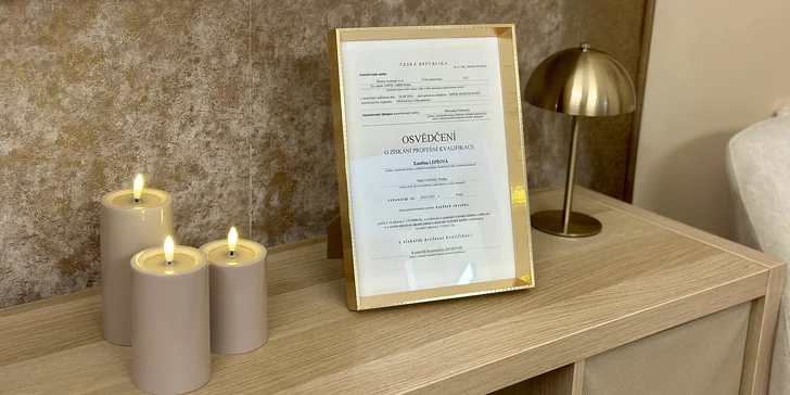 Cesta za hladkou pokožkou: vosková depilace rtu, předloktí i nohou