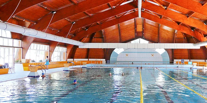 Hotel Banderium*** v Komárně: 50% slevy na vstupy do lázní a příjemné ubytování s polopenzí