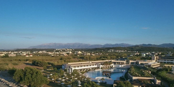 Dovolená na Krétě: luxusní 5* resort přímo u pláže, all inclusive, letenky, animace pro děti