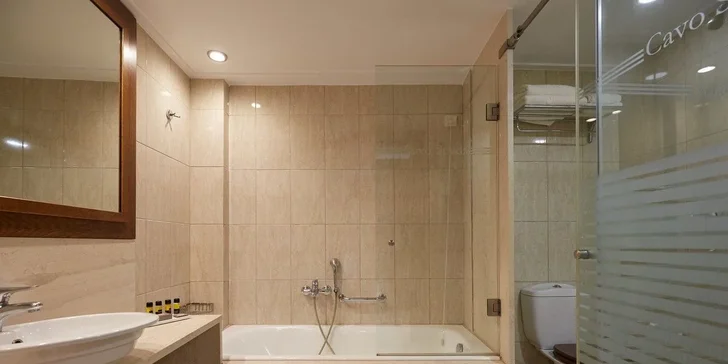 Dovolená na Krétě: luxusní 5* resort přímo u pláže, all inclusive, letenky, animace pro děti