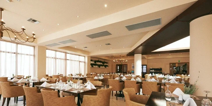 Dovolená na Krétě: luxusní 5* resort přímo u pláže, all inclusive, letenky, animace pro děti