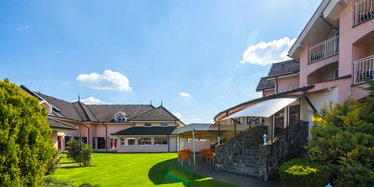 Wellness a Spa pobyt s polopenzí v hotelu Orchidea*** ve Velkém Mederu
