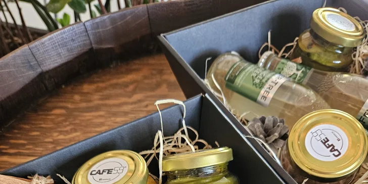 Otevřený voucher na kávu, dezerty, koktejly, dárkové balíčky a jídla z nabídky CAFE59