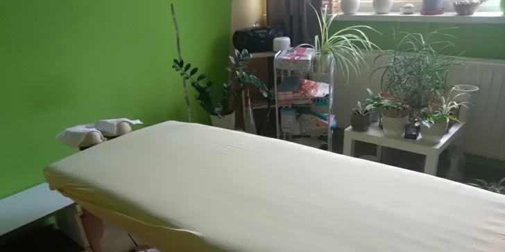 Lék na bolavý krk, záda i nohy: výběr z 5 druhů masáží