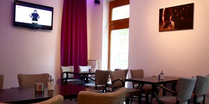 69 Kč za chutnou snídani dle výběru v centru Brna. Panini nebo snídaňové menu s džusem Cappy a kávou nebo čajem pro skvělý start vašeho dne.
