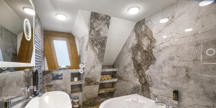 Peklo Čertovina - Kocourkov: nový luxusní VIP apartmán s vířivou vanou, polopenze, herna i animační program