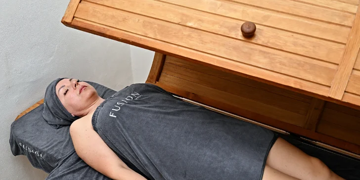 Zářivá pleť bez vrásek: základní péče, masáže obličeje i luxusní kosmetický rituál