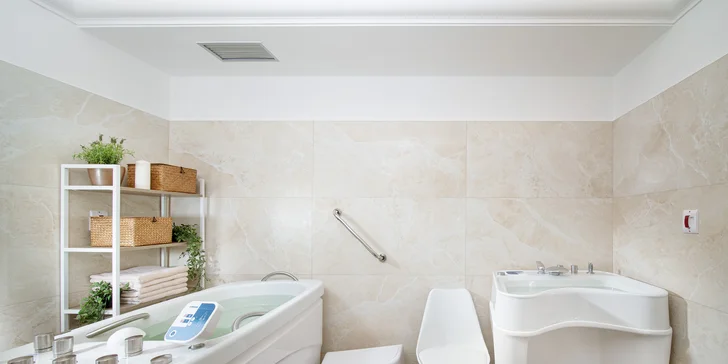 Pobyt ve 5* hotelu v centru Františkových Lázních: snídaně či polopenze, wellness i procedury