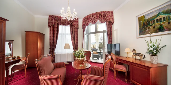 Pobyt ve 5* hotelu v centru Františkových Lázních: snídaně či polopenze, wellness i procedury