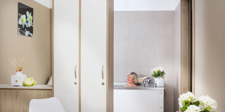 Pobyt ve 5* hotelu v centru Františkových Lázních: snídaně či polopenze, wellness i procedury