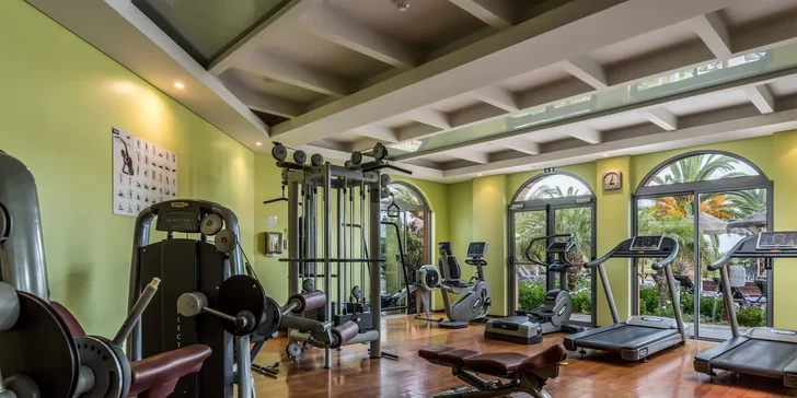 Letecky na Porto Santo: Beach & SPA Resort Pestana***** u pláže, all inclusive, bazény i wellness