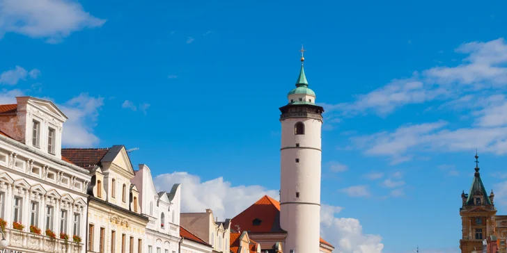 Pobyt v historickém centru Domažlic: snídaně, láhev prosecca i vstup do aquaparku