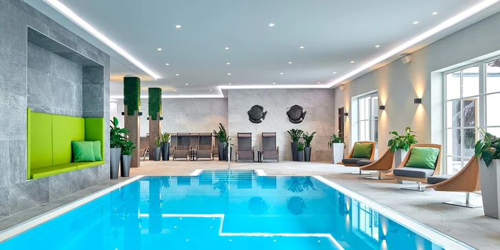 Pobyt ve 4* hotelu v rakouském Kaprunu: polopenze, wellness, vnitřní bazén a lyžování