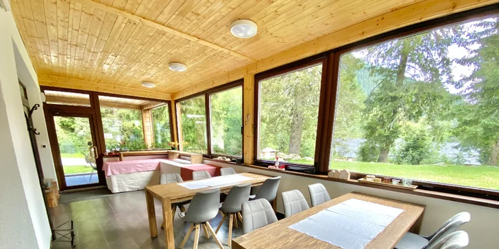 Rodinná dovolená na jihu Chopku: ubytování s polopenzí a výhledem na hory