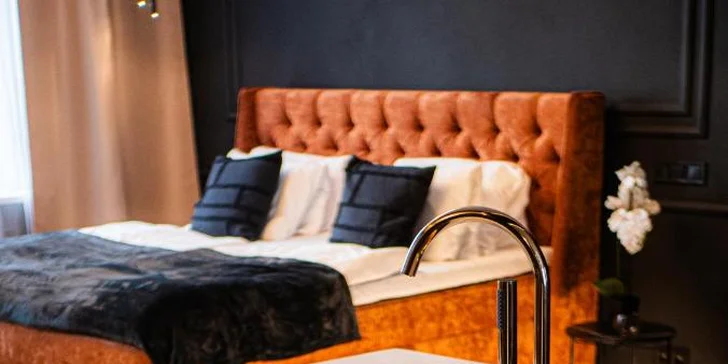 Luxusní apartmán v centru Nitry s vířivkou a snídaní a lahví šampaňského