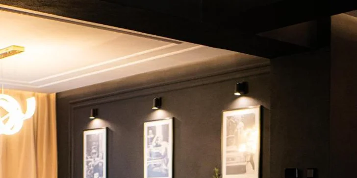 Luxusní apartmán v centru Nitry s vířivkou a snídaní a lahví šampaňského