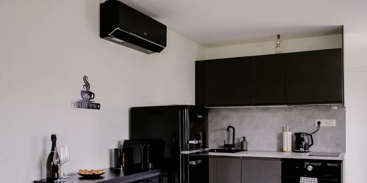 Relax na západě Slovenska: apartmánový domek se saunou a vířivkou v Šoporni