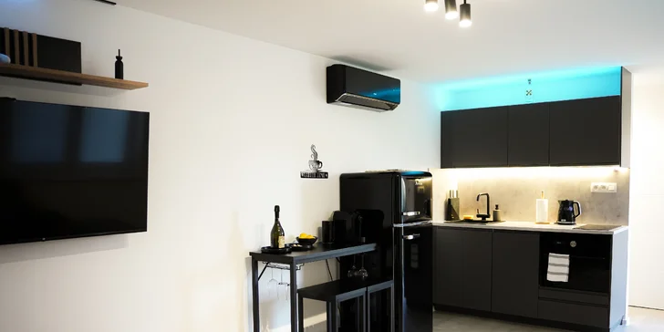 Relax na západě Slovenska: apartmánový domek se saunou a vířivkou v Šoporni