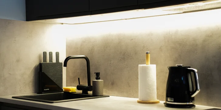 Relax na západě Slovenska: apartmánový domek se saunou a vířivkou v Šoporni