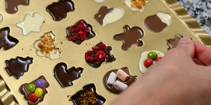 Vyrobte si vlastní adventní kalendář v Chocotopii: prohlídka čokoládovny i workshop