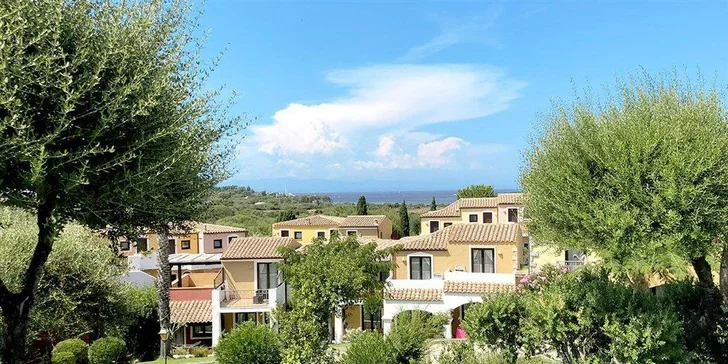 Dovolená na Sardinii: 4* hotel, light all inclusive, bazény, animace i letenky