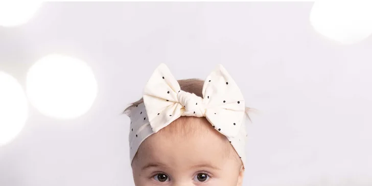 Vánoční focení: ateliér v centru Českých Budějovic, 3-5 profesionálně upravených fotek