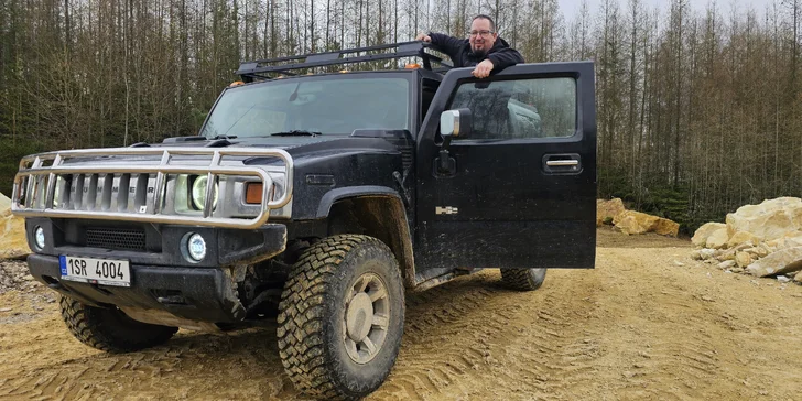 15 až 60 minut adrenalinu: jízda s instruktorem v Hummer H2