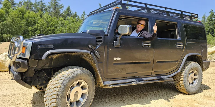 15 až 60 minut adrenalinu: jízda s instruktorem v Hummer H2