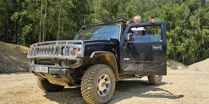 15 až 60 minut adrenalinu: jízda s instruktorem v Hummer H2